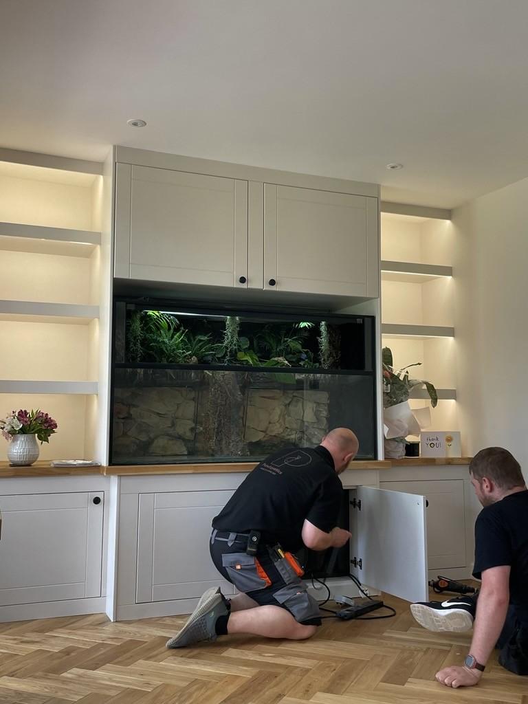 Kitchen Media Wall Aquaterrarium